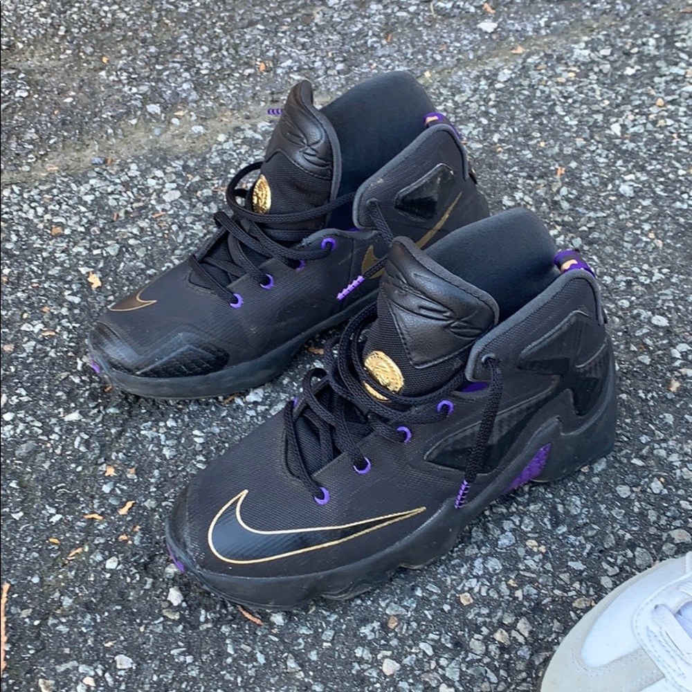 Nike Lebron 13s